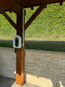Borne de recharge Schneider