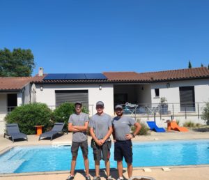 Panneaux photovoltaiques et piscine