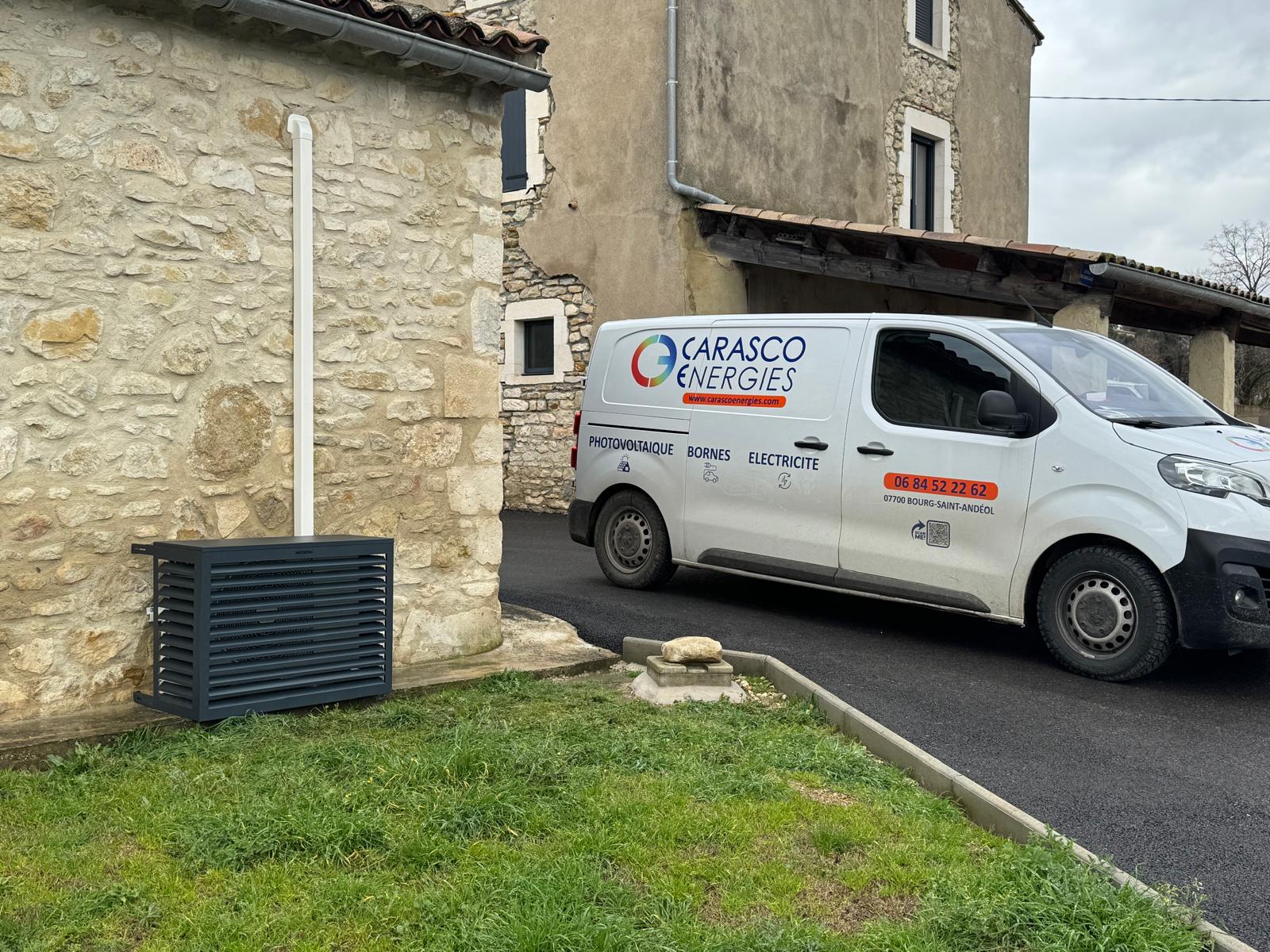 Groupe extérieur climatisation habillé